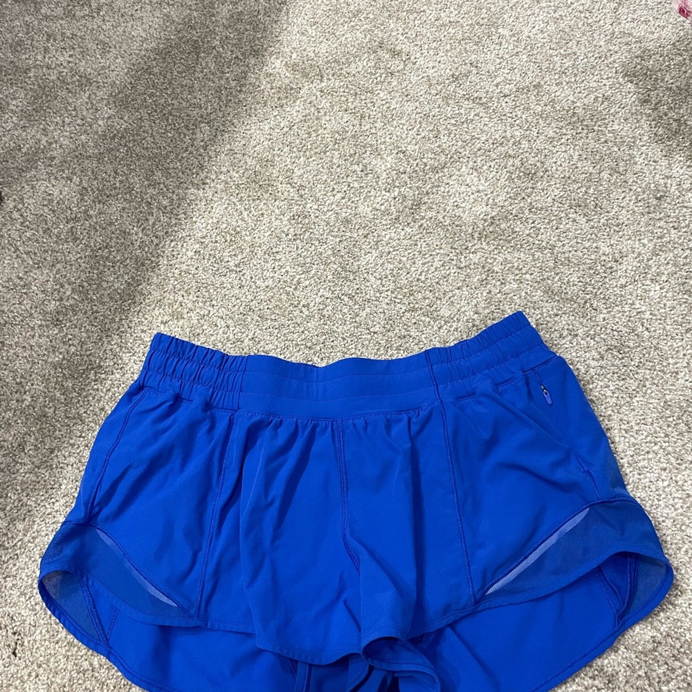 Lululemon hotty hot blue shorts